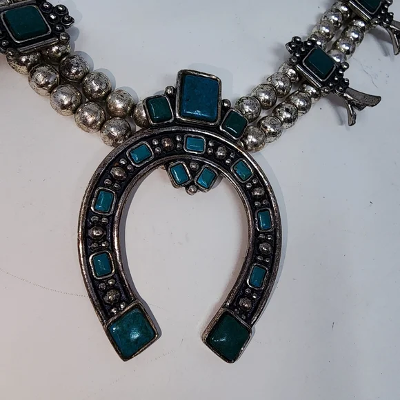 Vintage Sancrest Southwestern Squash Blossom Necklace – Turquoise & Silver Tone - Picture 5 of 16